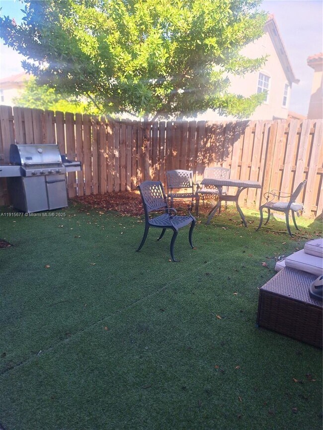 Building Photo - 11741 SW 245 Ter