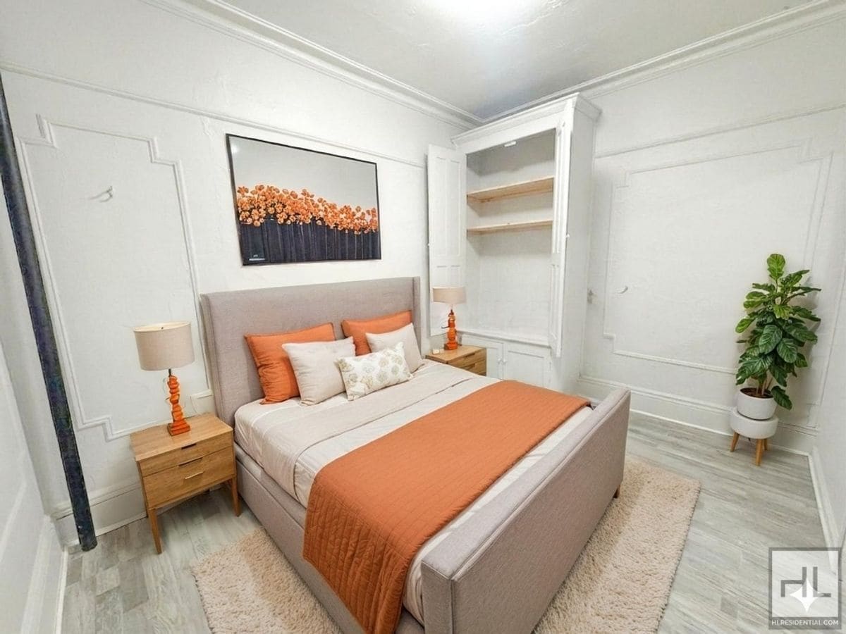 Building Photo - MACON STREET