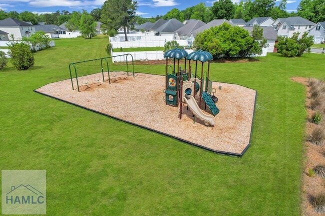 Building Photo - 1311 Hill View Cir