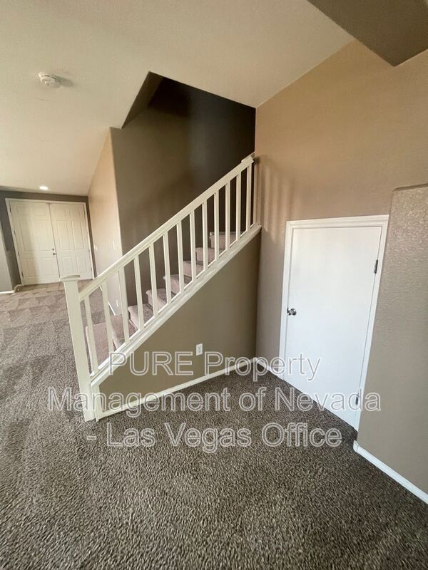 Building Photo - 3904 Ropers Ranch St