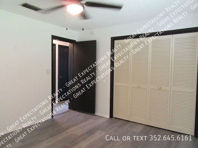 Building Photo - 3915 SW 139th St Rd