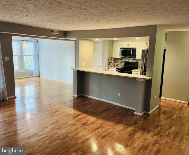 Building Photo - 811 Deering Rd