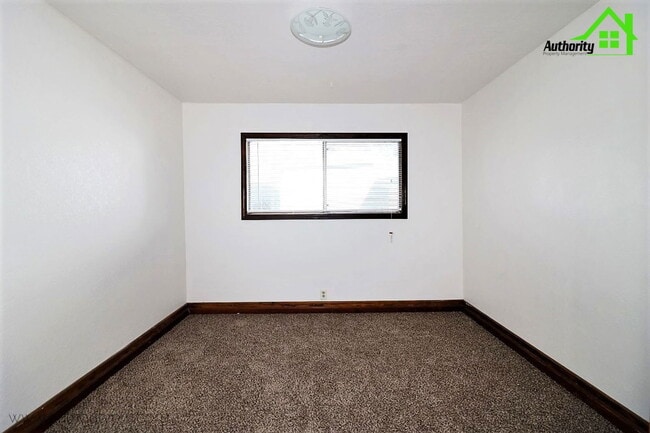 Building Photo - 3194 Veda St