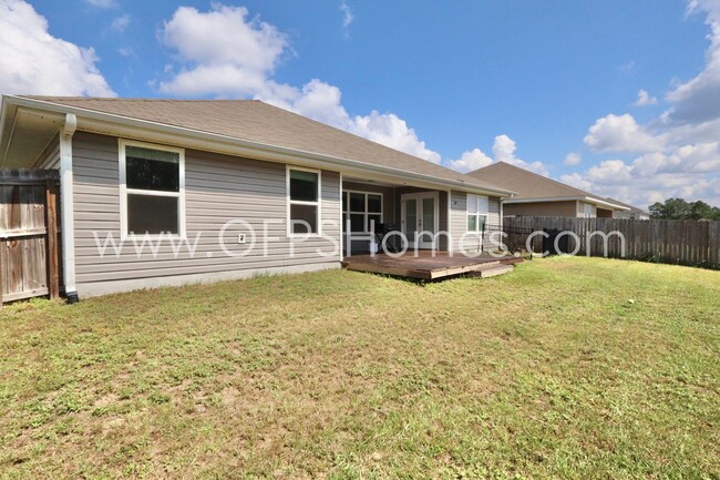 Building Photo - 4/2 in Redstone Subdivision!! AVAILABLE 10...
