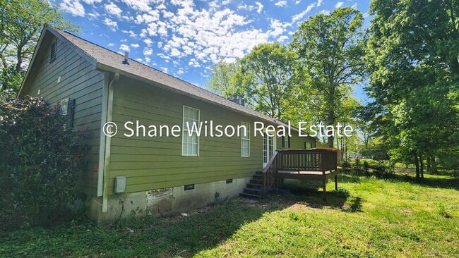 Building Photo - 162 Shawn Ln