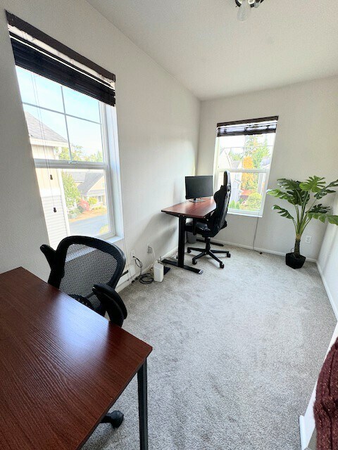 Building Photo - 401 126th Pl SE