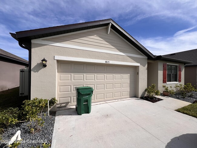 Primary Photo - 4871 Talbot Blvd