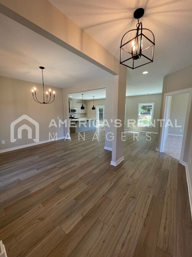 Building Photo - DEPOSIT PENDING! Home for Rent in Union Grove, AL!!! Available to View Now!!!
