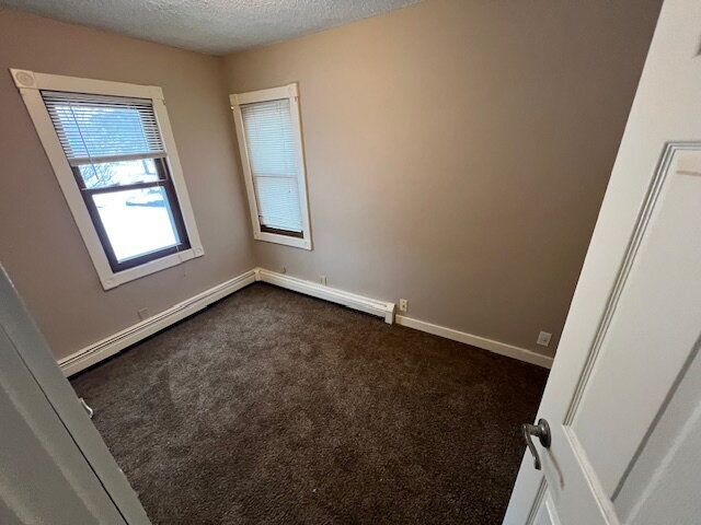 Building Photo - Available Feb 1 | Updated 2+ Bedroom Home w/ Loft & Garage – Brooklyn Park