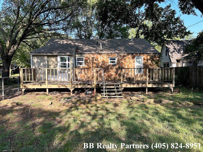 Building Photo - 1224 S Atlanta Pl
