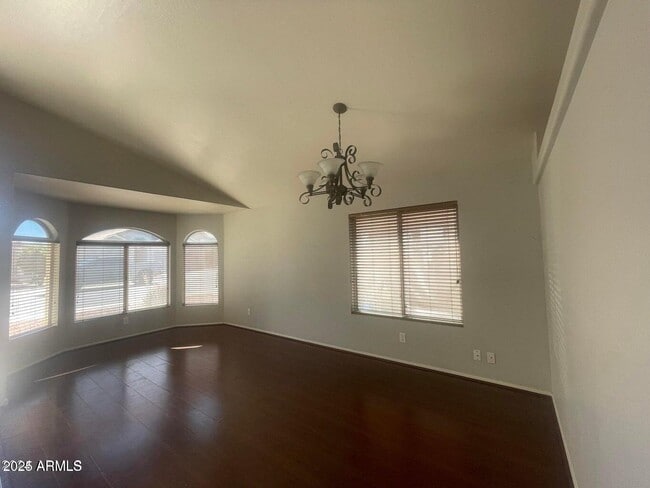 Building Photo - 2230 E Menadota Dr