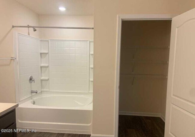 Building Photo - 15747 Equine Gait Dr