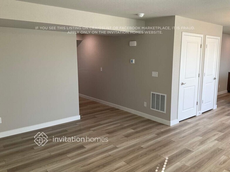 Building Photo - 11819 Mission Peak Pl