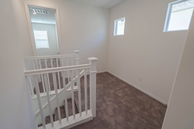 Building Photo - 27025 Trail View Ln.