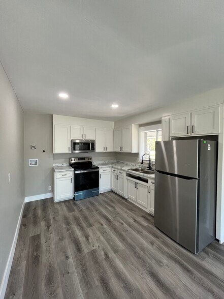 Building Photo - 971 Shannon Dr