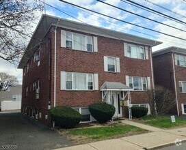 Building Photo - 308 Franklin Ave