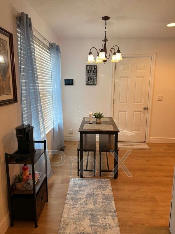 Building Photo - 2121 S Kentucky Ave