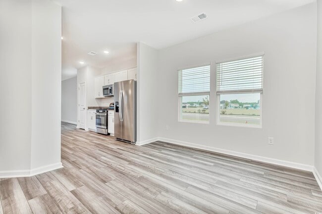 Building Photo - 1129 Boswell Ct