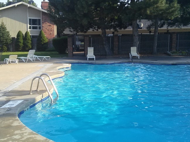 Building Photo - 6495 Happy Canyon Rd