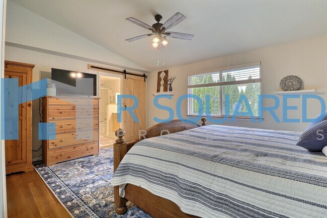 Building Photo - 11325 21st Pl NE