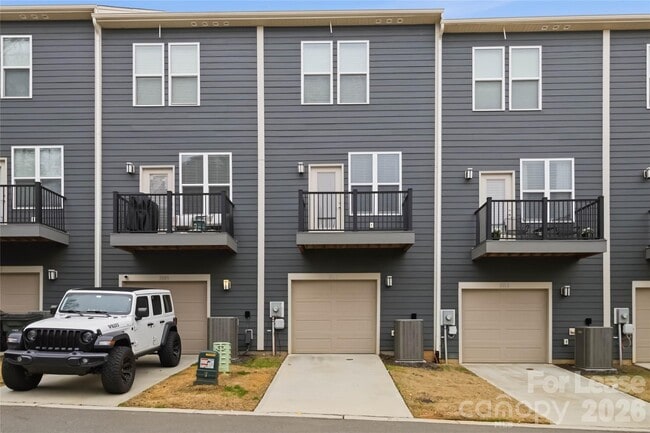 Building Photo - 3011 Citizens Ln