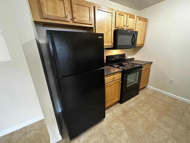 Building Photo - 20 Sentinel Court