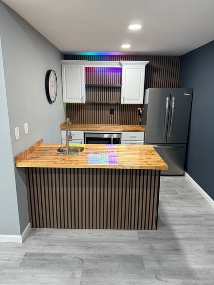 Building Photo - 508 Smokebush Dr