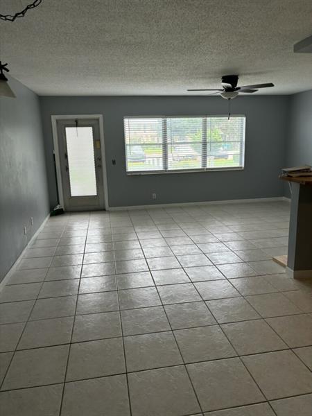 Building Photo - 147 Salisbury G