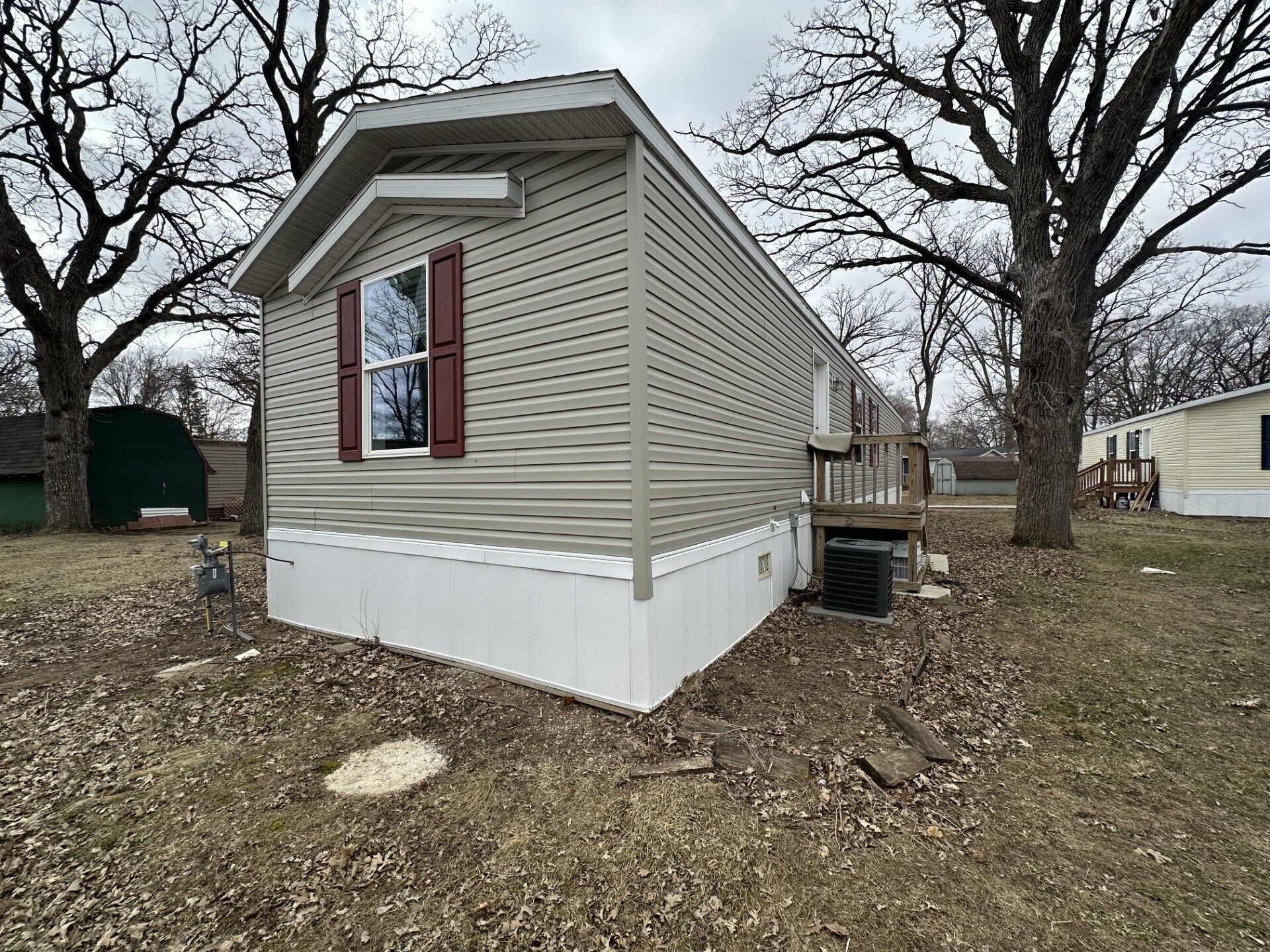 Building Photo - 57 Arbor St