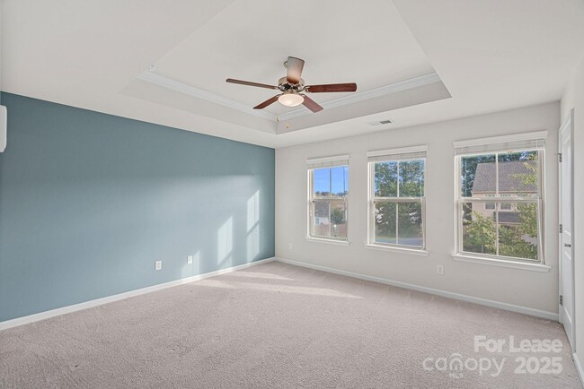 Building Photo - 206 Scenic View Ln