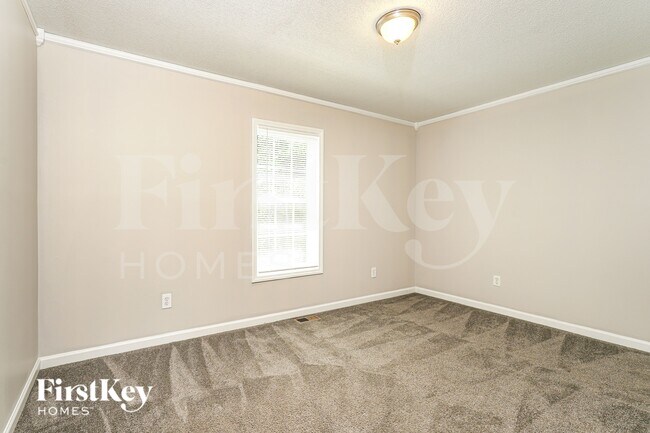 Building Photo - 2200 Emerald Creek Ct
