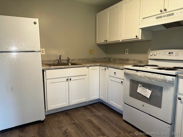 Building Photo - 7 Padanaram Rd