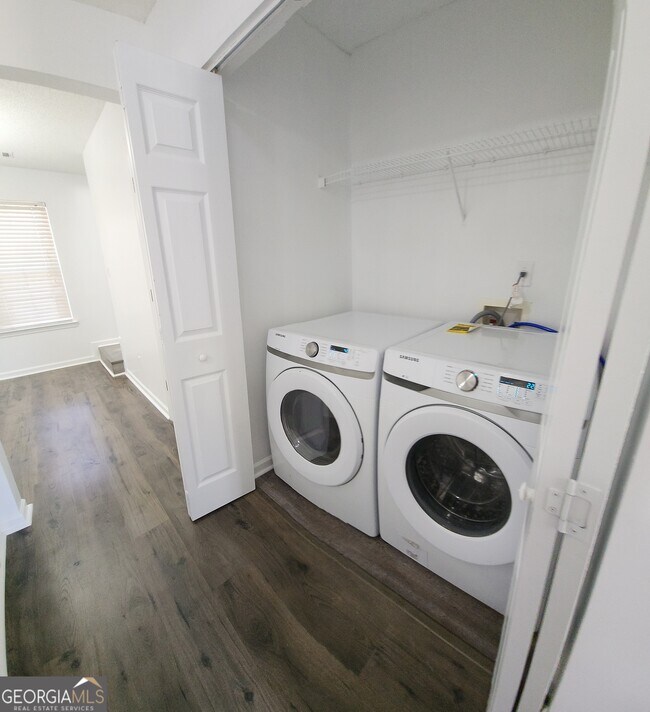 Building Photo - 200 Glynn Addy Dr