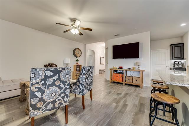 Building Photo - 10117 Burtrum Dr