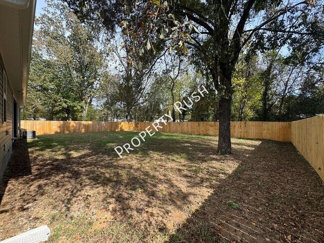 Building Photo - 8430 Springfield Rd