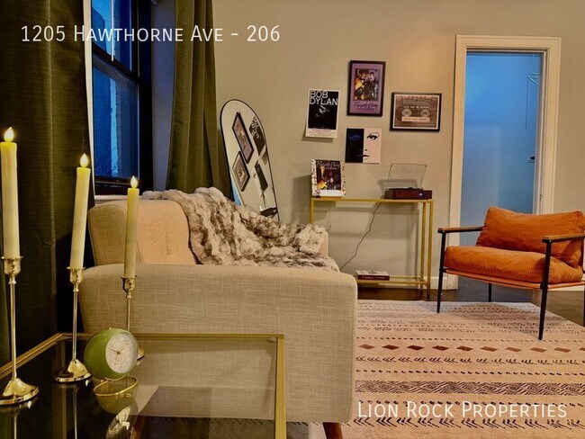 Building Photo - 1205 Hawthorne Ave