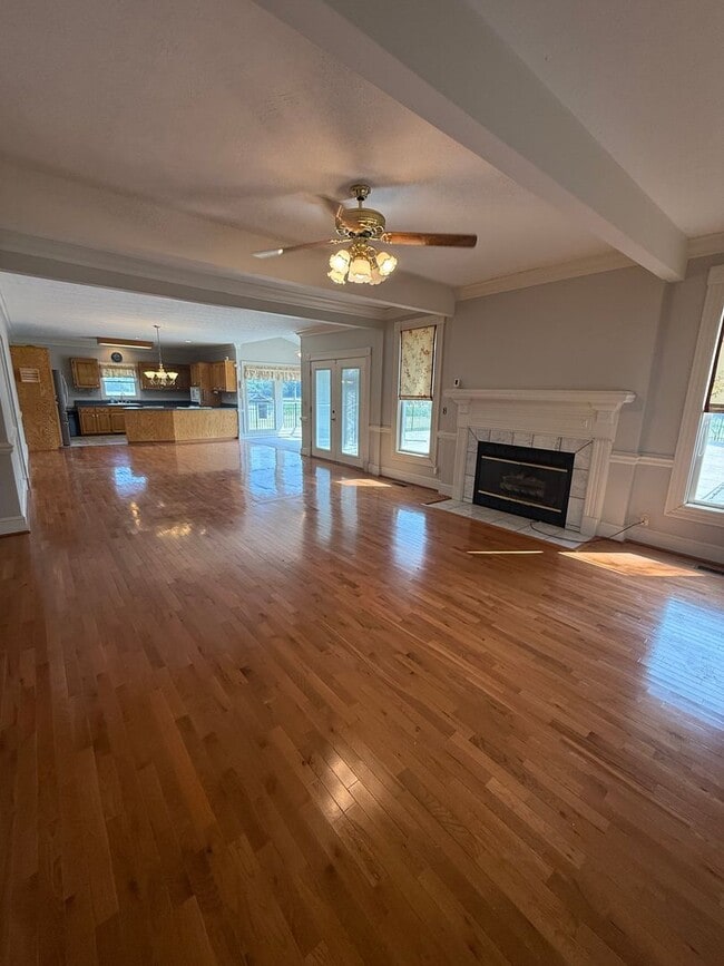 Building Photo - Historic Southern Estate on 127 Acres with...