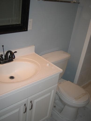 Building Photo - Spacious 3 Bedroom 2 Bathroom Home in Lith...