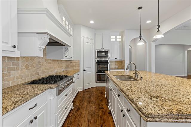 Building Photo - 3976 Chevy Chase Ln