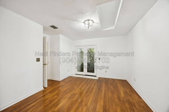 Building Photo - 4063 Mizner Ct