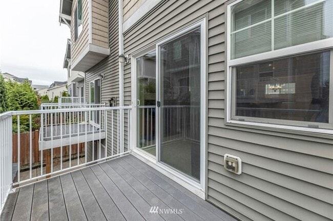 Building Photo - 308 126th Pl SE