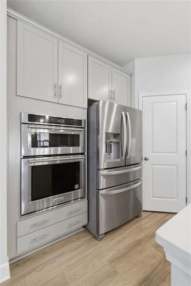 Building Photo - 2044 Garvin Rd