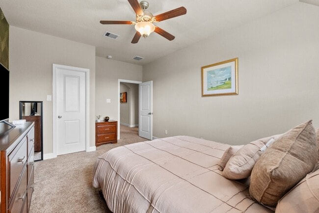 Building Photo - 416 Via Regatta Dr
