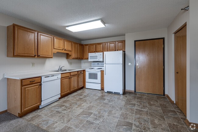1BR, 1BA - 826SF - Kitchen - 55 + Norgard Court Apartments