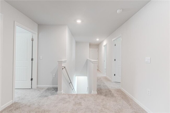 Building Photo - 545 King Vlg