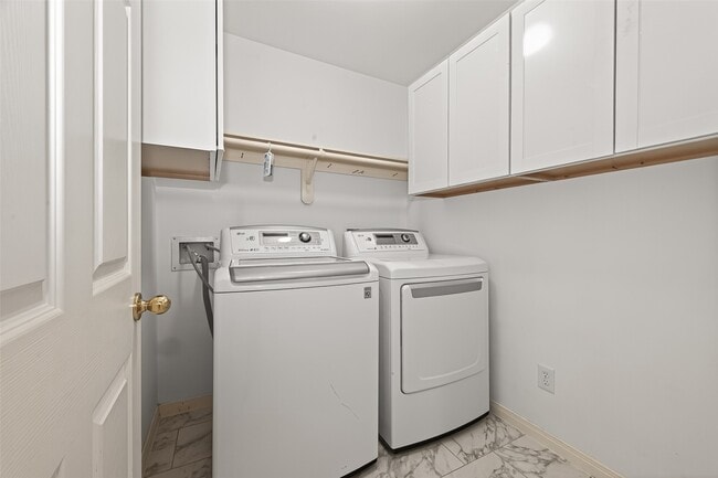 Building Photo - 5907 Indian Hills Ln