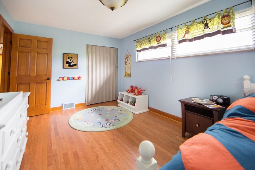 Building Photo - 4701 Westover Ter