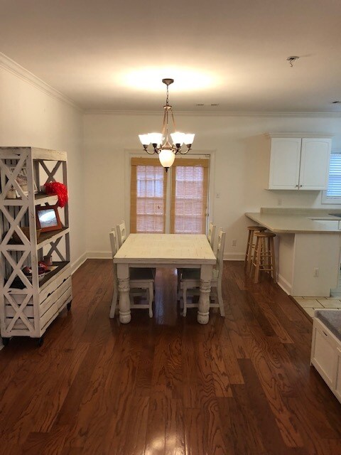 Building Photo - 951 Frontage Rd