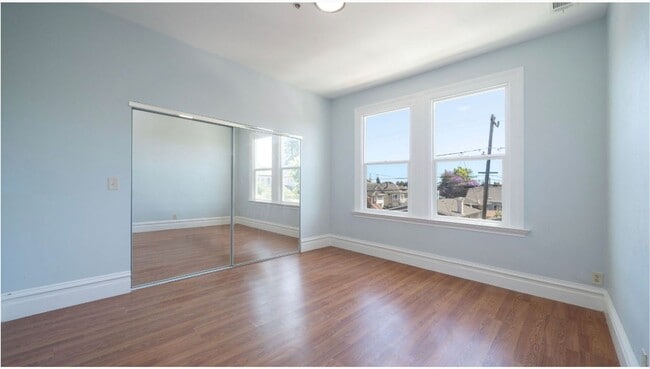 Building Photo - 2269 San Antonio Ave