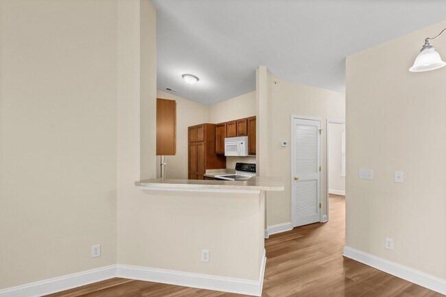 Building Photo - 239 Portsmith Dr